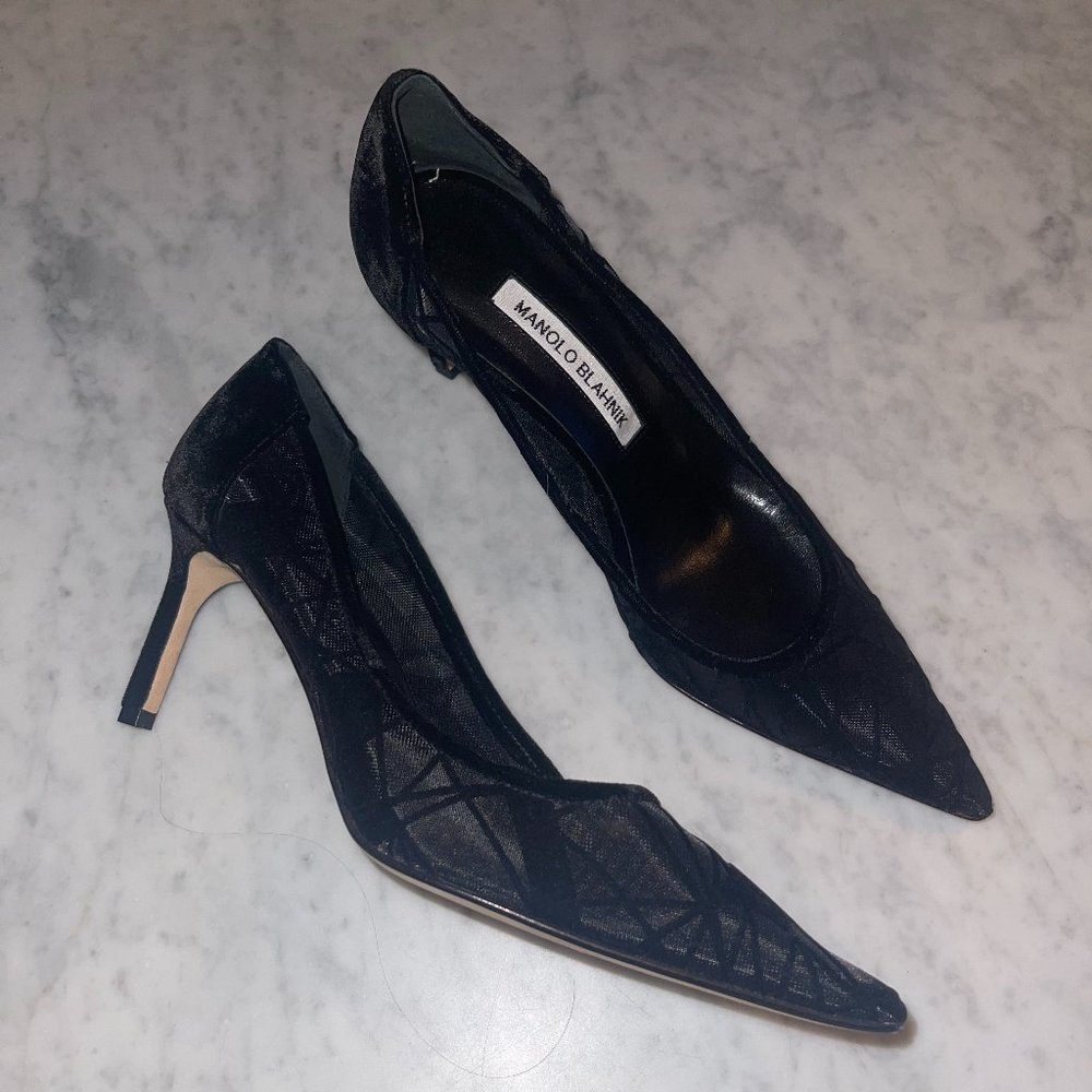 manolo blahnik black heels